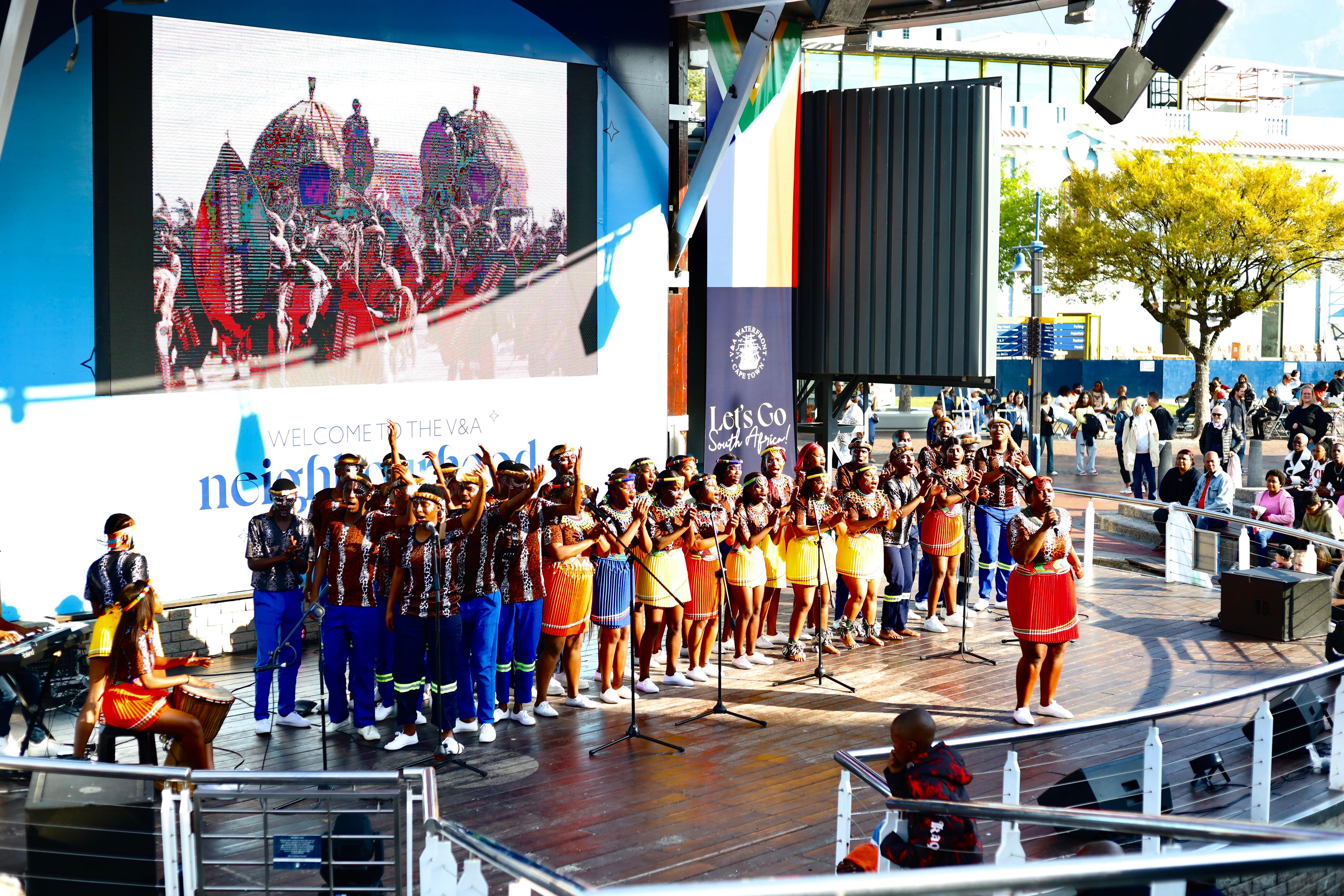 1 albumn lauch 1 albumn lauch